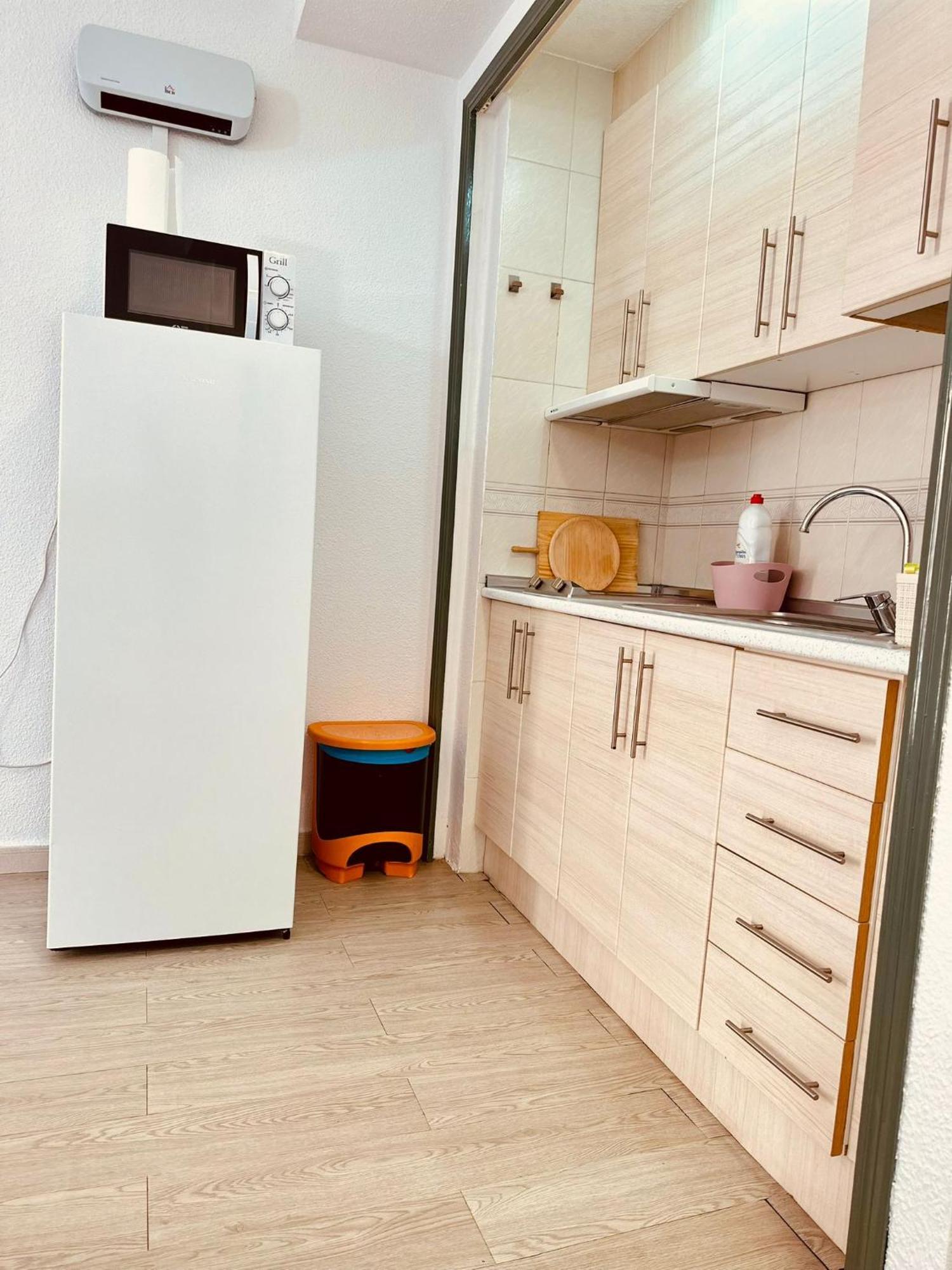 Studio Apartment Santana Habaneras - 18 At Beach With Garage, Pool And Lift Τορεβιέχα Εξωτερικό φωτογραφία
